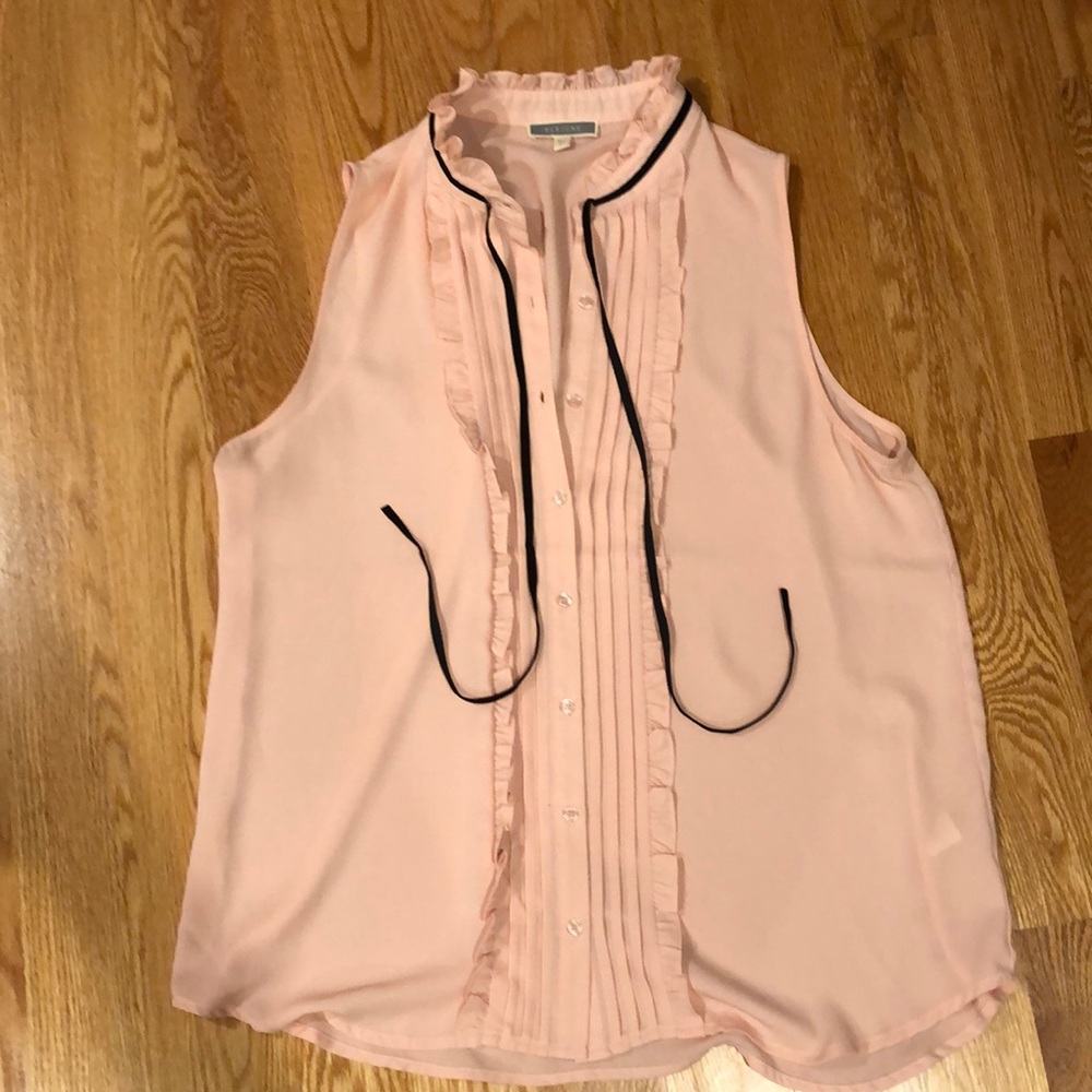 Pleione sleeveless blouse